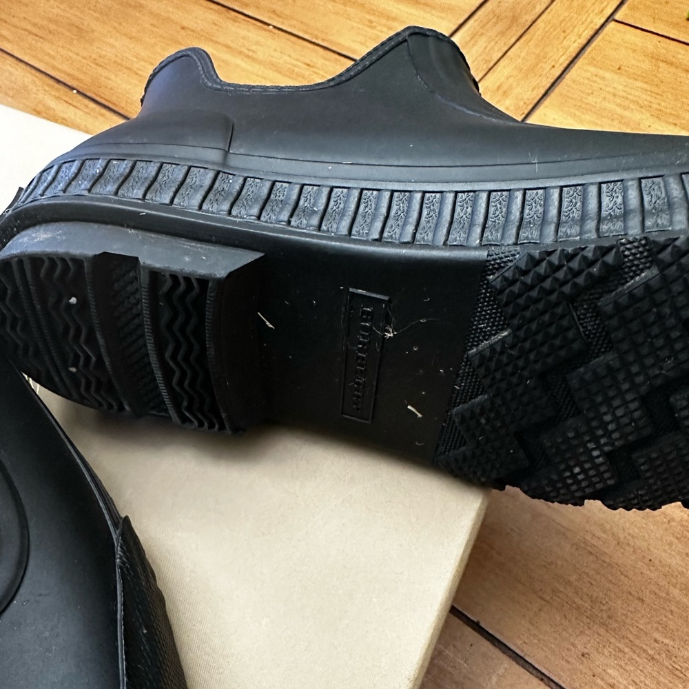Burberry rain boots … - Picture 8 of 8